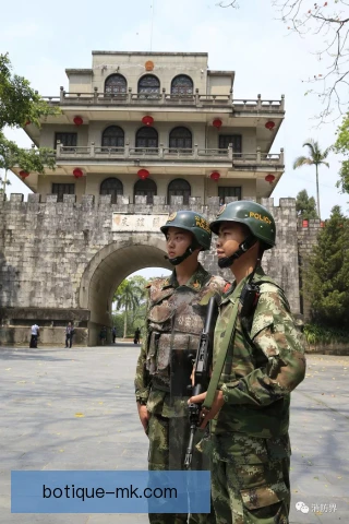 国青边后卫内收职责明确，中场控制力得提升